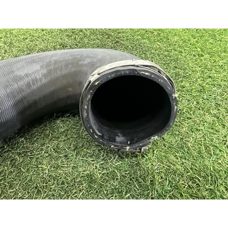 Патрубок интеркулера (двигатель и элементы) Volkswagen Touareg NF 2012 3.0 TDI 7P0145972A