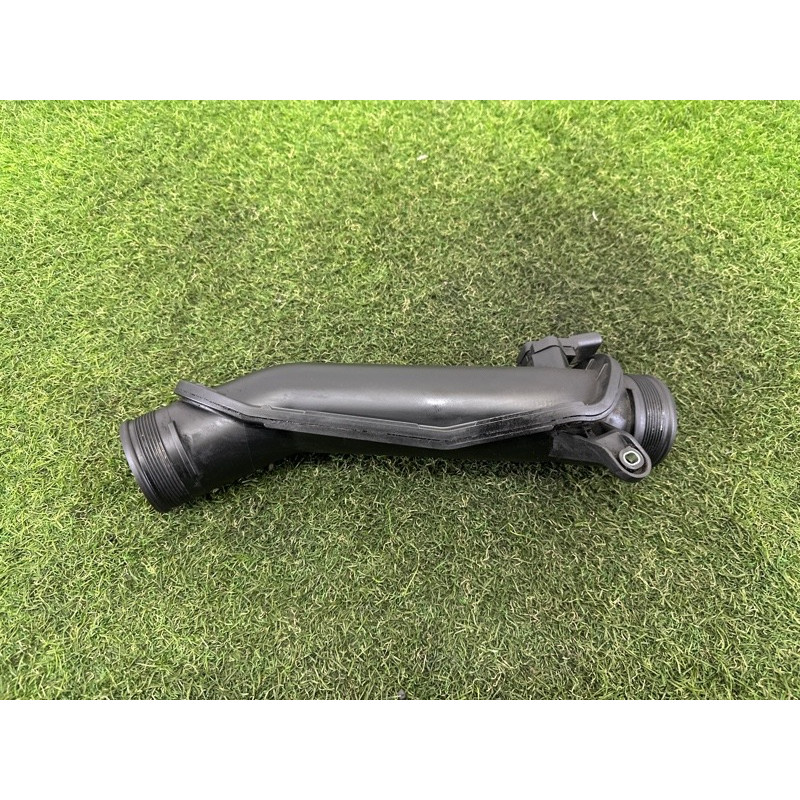 Патрубок интеркулера (двигатель и элементы) Volkswagen Touareg NF 2012 3.0 TDI 7P0145770