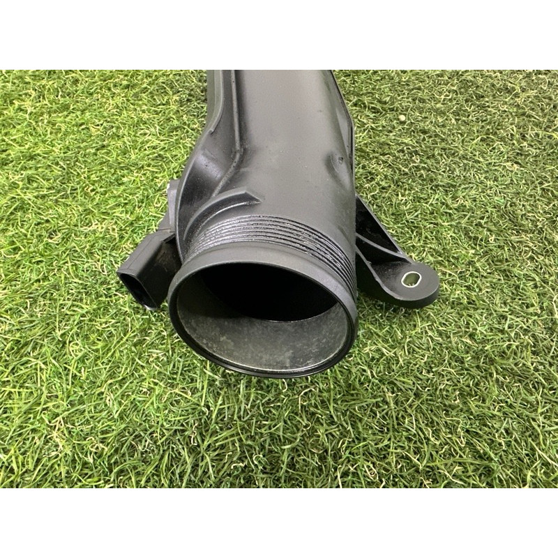 Патрубок интеркулера (двигатель и элементы) Volkswagen Touareg NF 2012 3.0 TDI 7P0145770