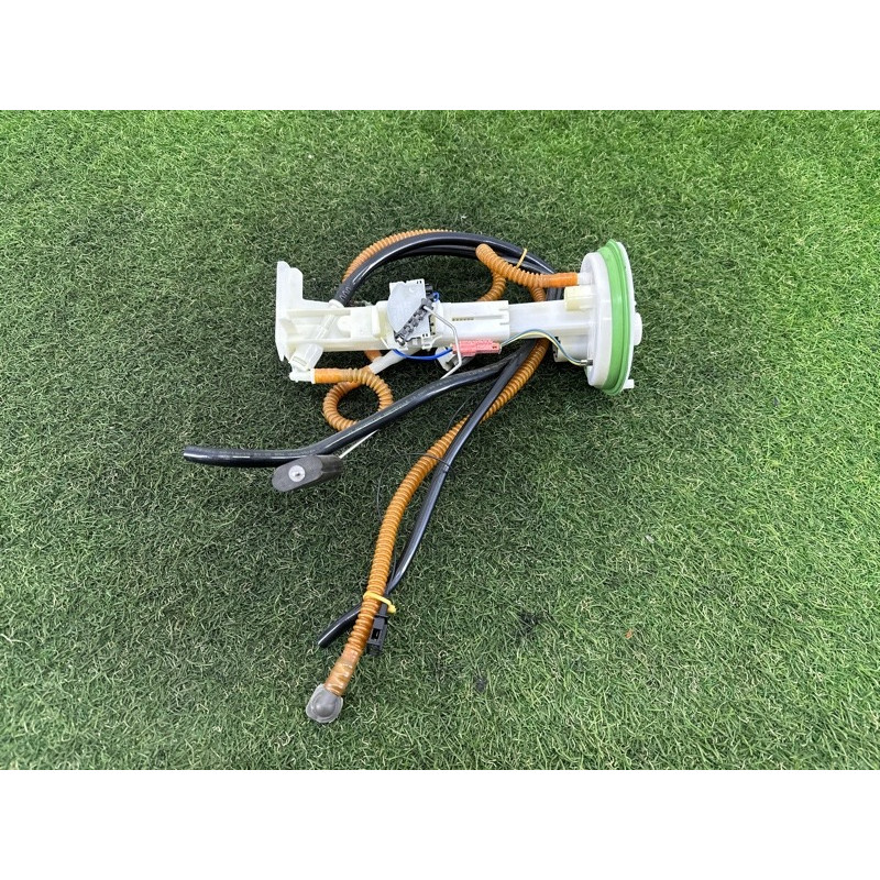 Датчик уровня топлива (электрика / датчики) BMW X5 E70 2013-2015 3.0 16117212587