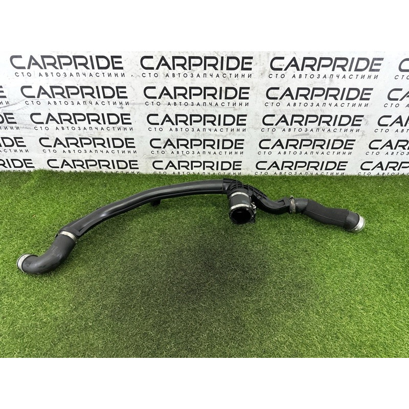 Патрубок интеркулера (двигатель и элементы) Volkswagen Touareg NF 2012 3.0 TDI 7P0145792