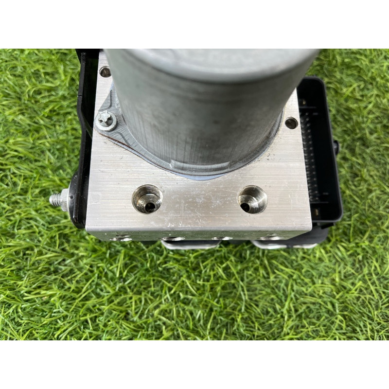 Блок abs (тормозная система) Nissan Rogue T33 2023 1.5 KR15DDT 476606RD1D