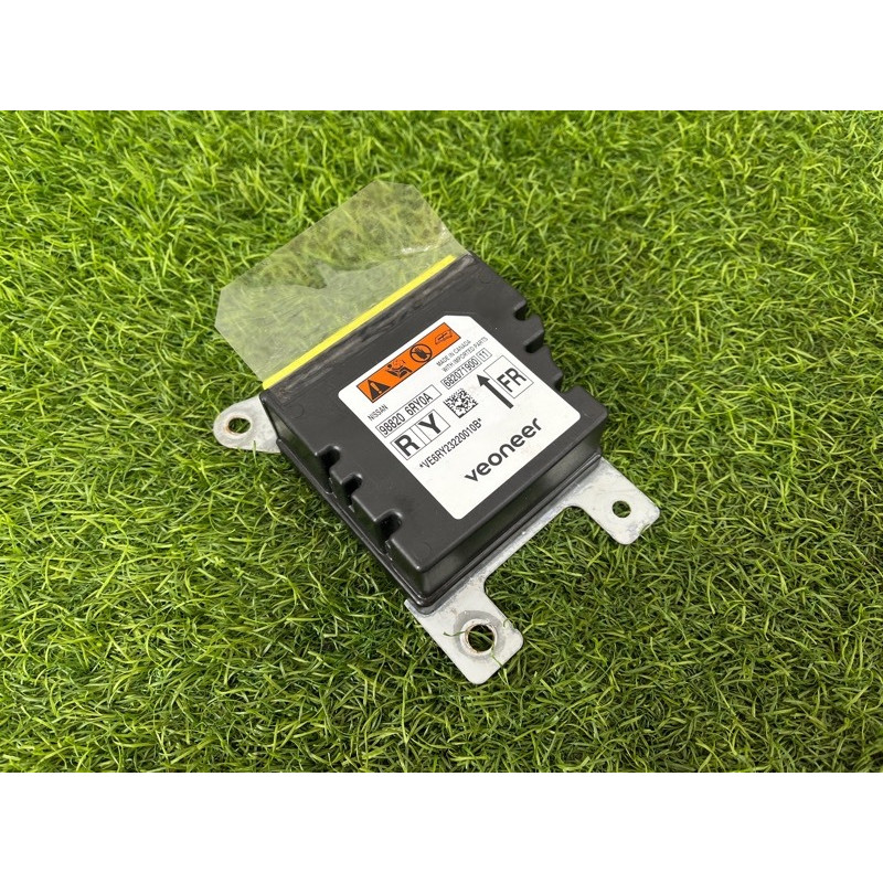 Блок управління airbag (airbag/безопасность) Nissan Rogue T33 2023 1.5 KR15DDT 988206RY9A