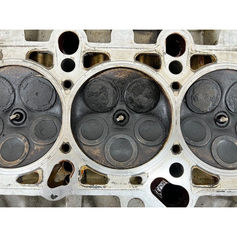 Головка блока цилиндров (двигатель и элементы) AUDI A4 B6 2.4BDV 078103379
