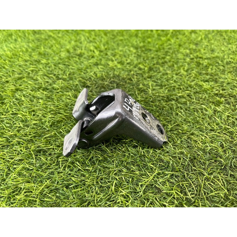 Петля дверей (кузов і елементи) Nissan Rogue T33 2023 1.5 KR15DDT 804006RR0A