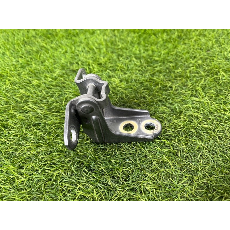 Петля двери (кузов и элементы) Nissan Rogue T33 2023 1.5 KR15DDT 804016RR0A