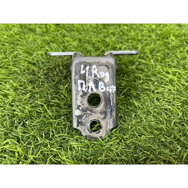 Петля двери (кузов и элементы) Nissan Rogue T33 2023 1.5 KR15DDT 804016RR0A