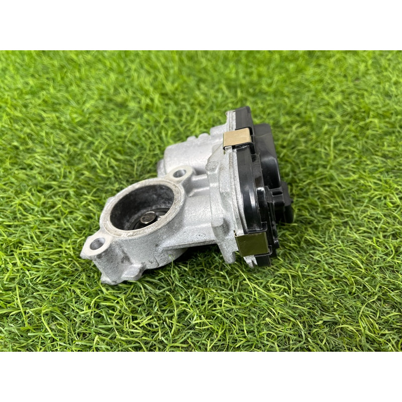 Клапан ЕГР (двигатель и элементы) Nissan Rogue T33 2023 1.5 KR15DDT 147106RR0A