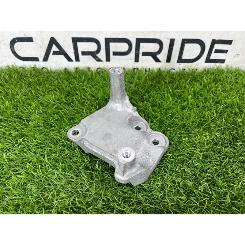 Кронштейн радиатора EGR (кронштейны двигателя) Nissan Rogue T33 2023 1.5 KR15DDT 147176RC2B