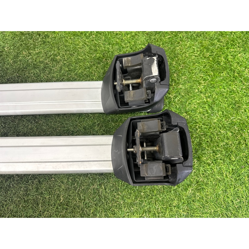 Рейлінги на дах (кузов і елементи) AUDI Q5 8R 2012 2.0 CAEB 8R0071151AA