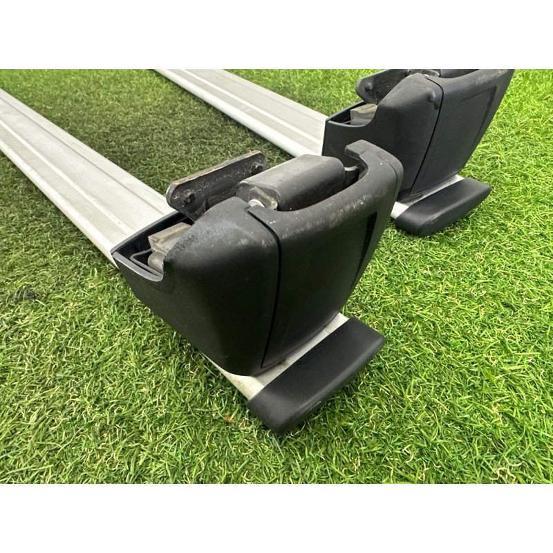 Рейлінги на дах (кузов і елементи) AUDI Q5 8R 2012 2.0 CAEB 8R0071151AA