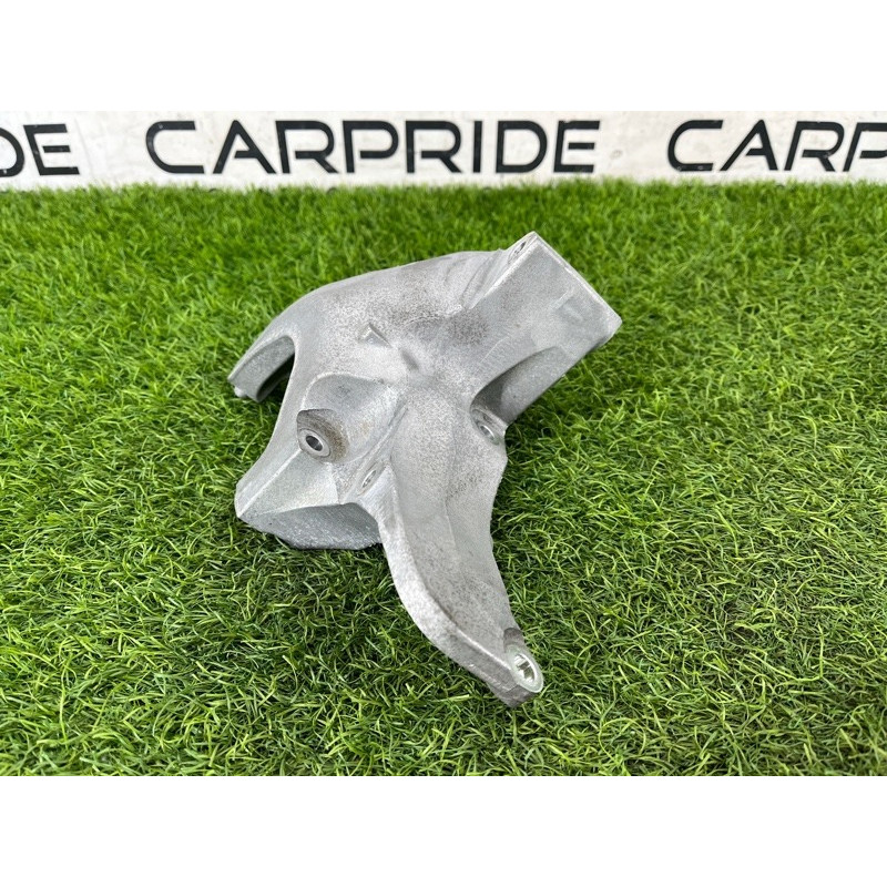 Кронштейн генератора (кронштейны двигателя) Nissan Rogue T33 2023 1.5 KR15DDT 119106RC2A