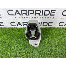 Подушка двигателя