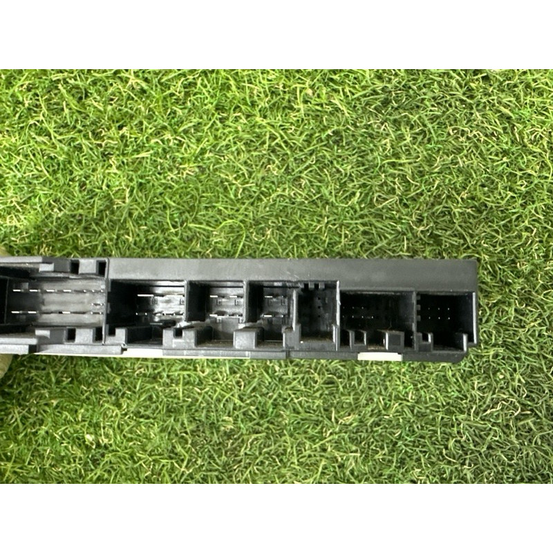 Блок управления сиденьем (электрика / блоки управления) BMW 5-series F10 2015 2.0 N20 61359459673