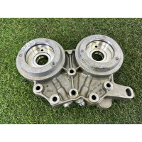 Опорний кронштейн розподільного валу