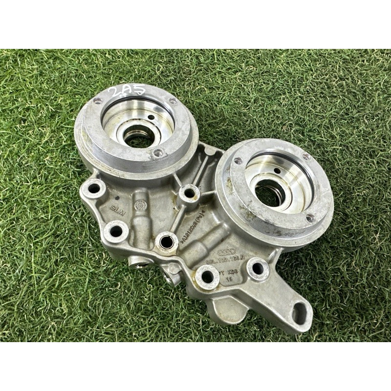 Опорный кронштейн распредвала (двигатель и элементы) AUDI A5 F5 2020 2.0 CYMC 06L103144H