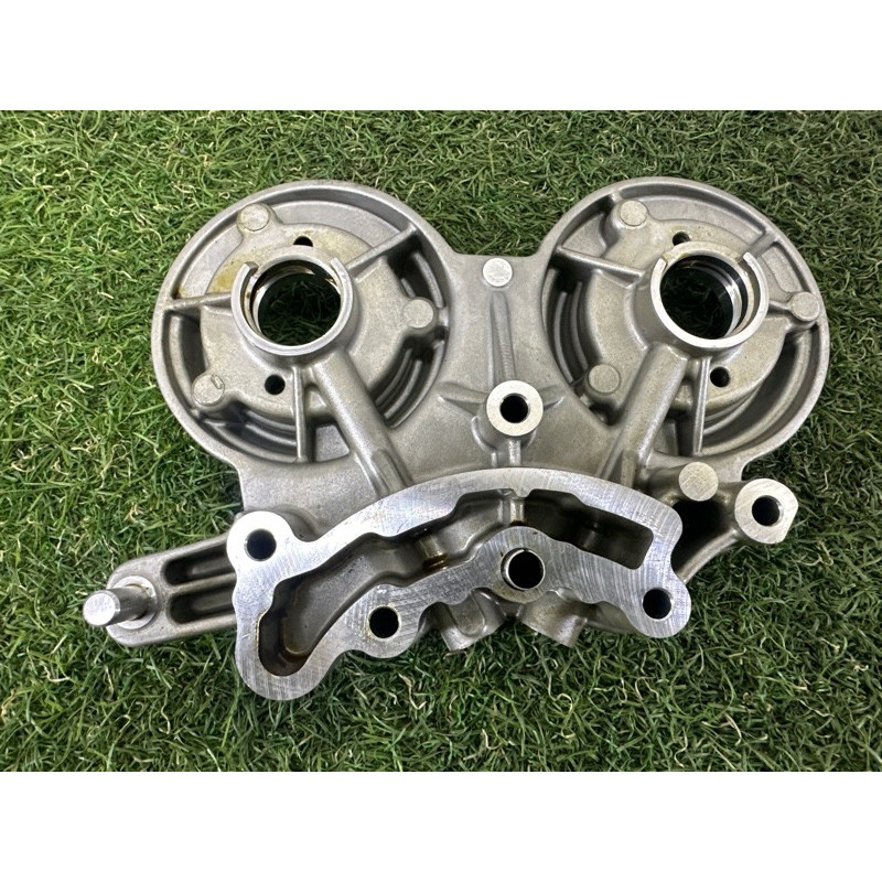 Опорный кронштейн распредвала (двигатель и элементы) AUDI A5 F5 2020 2.0 CYMC 06L103144H