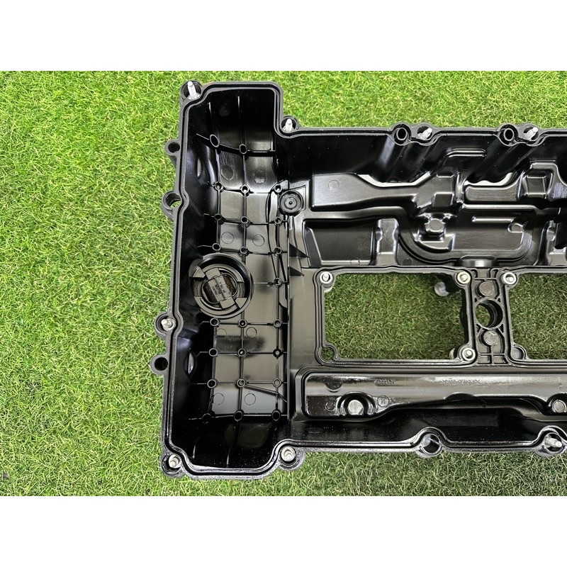 Крышка клапанов (двигатель и элементы) BMW X5 E70 2013-2015 3.0 11127570292