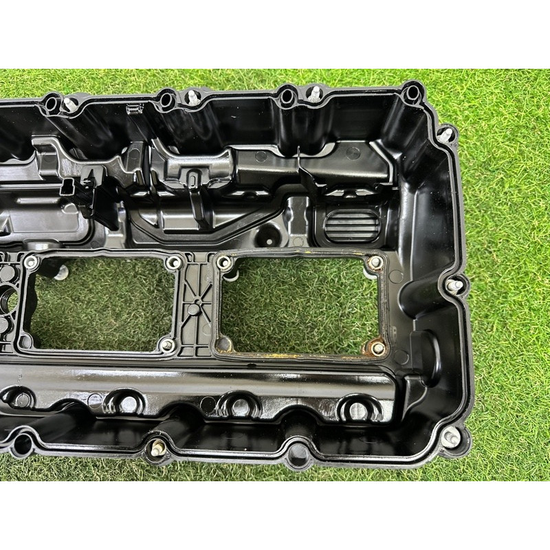 Крышка клапанов (двигатель и элементы) BMW X5 E70 2013-2015 3.0 11127570292