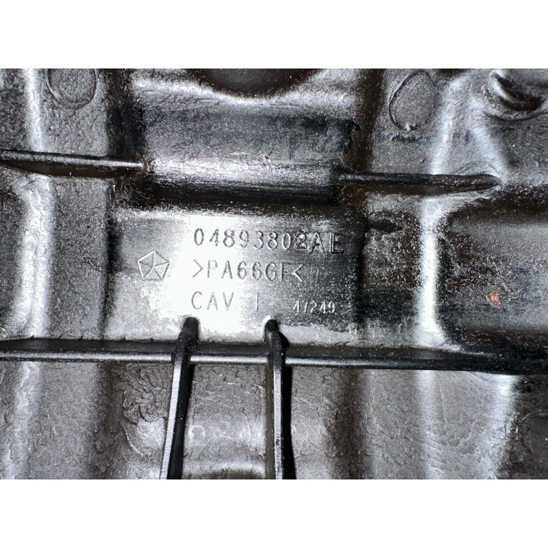 Крышка клапанов (двигатель и элементы) Jeep Grand Cherokee WK2 2017 4893800AE