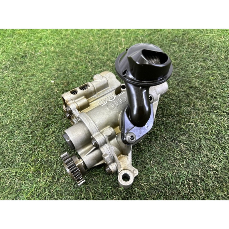 Маслонасос (двигатель и элементы) AUDI Q5 8R 2012 2.0 CAEB 06H115105DF