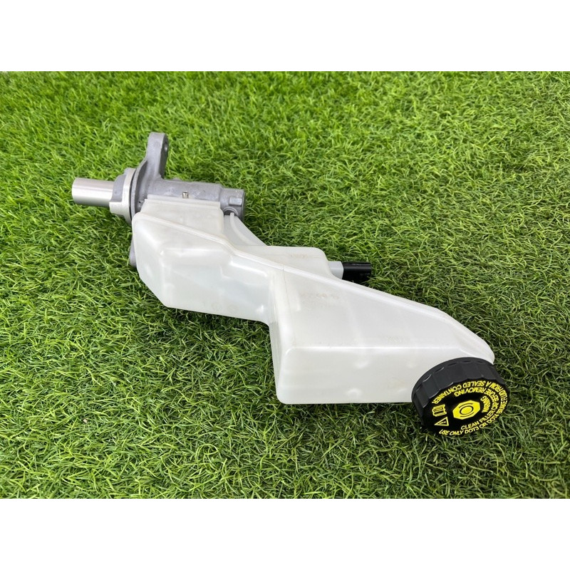 Главный тормозной цилиндр (тормозная система) Nissan Rogue T33 2023 1.5 KR15DDT 460106RR0A