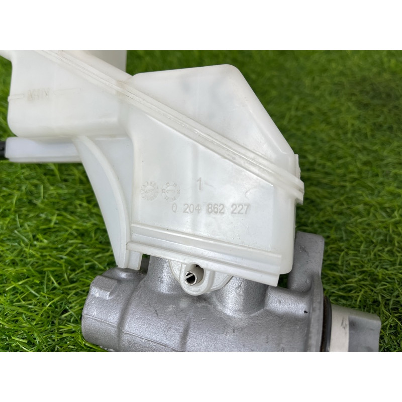 Главный тормозной цилиндр (тормозная система) Nissan Rogue T33 2023 1.5 KR15DDT 460106RR0A