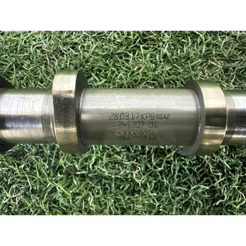 Распредвал выпускной (двигатель и элементы) AUDI A4 B9 2017 2.0 DBPA 06L109022AD