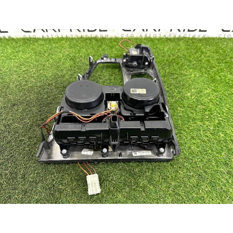 Декоративная накладка центральной консоли (салон) BMW 5-series F10 2015 2.0 N20 51169206389