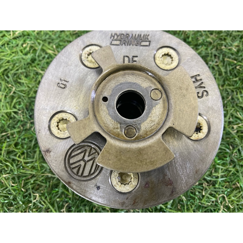 Регулятор фаз газораспределения (двигатель и элементы) Volkswagen Touareg NF 2012 3.6 CGRA 03H109087D