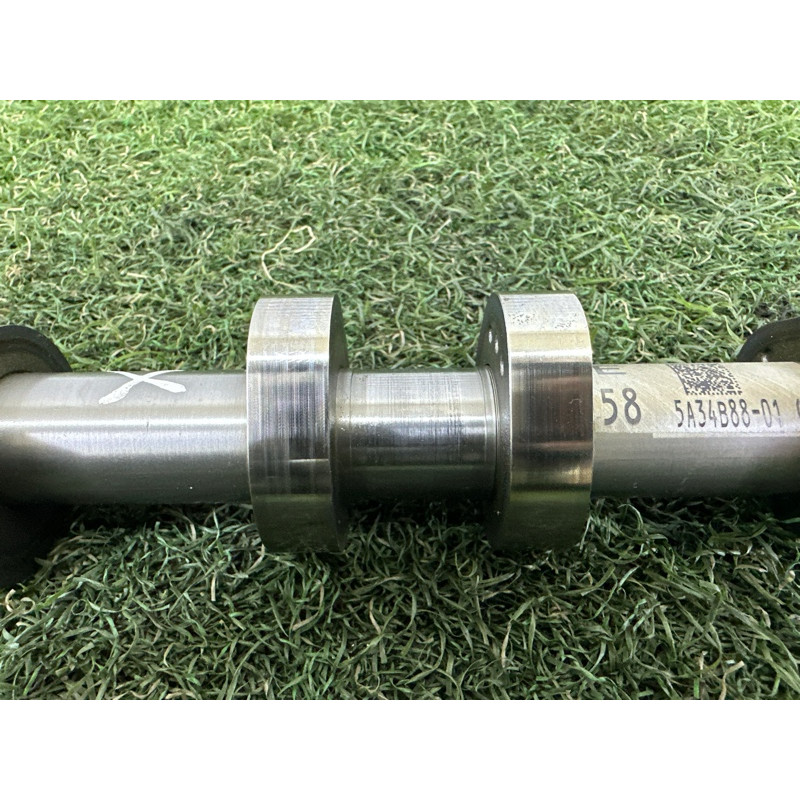 Розподільний вал впускний (двигун та елементи) BMW 7-series F02 2011 4.4 N63 11317629528