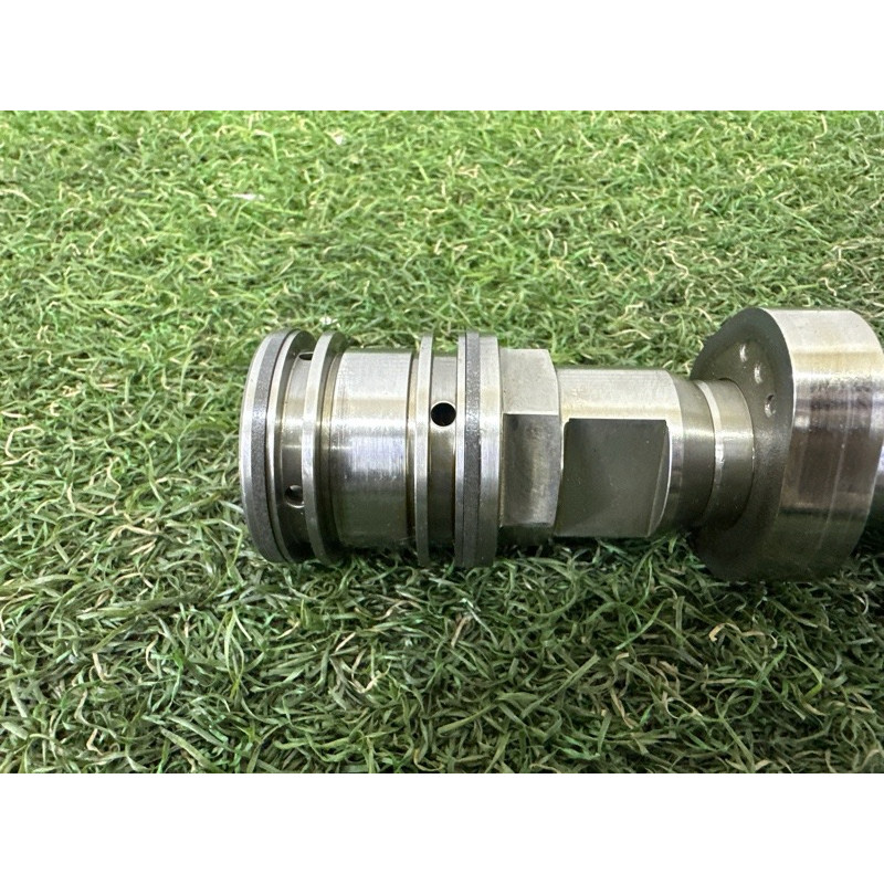 Розподільний вал впускний (двигун та елементи) BMW 7-series F02 2011 4.4 N63 11317629528
