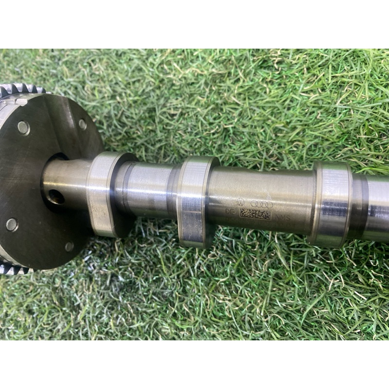 Распредвал впускной (двигатель и элементы) AUDI Q5 8R 2012 2.0 CAEB 06H109021K