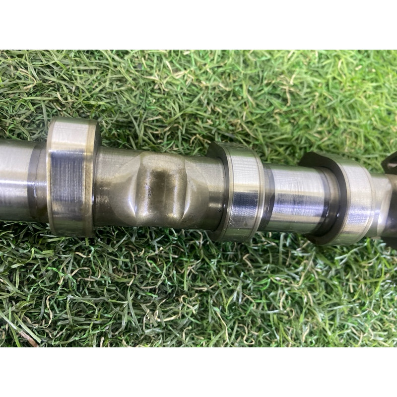 Распредвал впускной (двигатель и элементы) AUDI Q5 8R 2012 2.0 CAEB 06H109021K