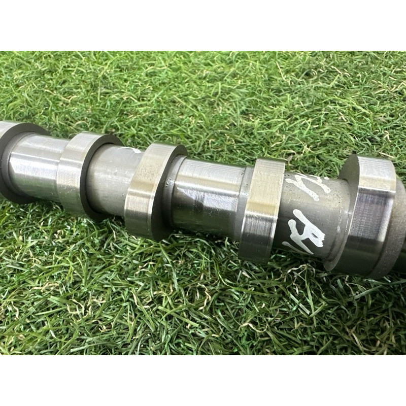 Распредвал впускной (двигатель и элементы) Volkswagen Touareg NF 2013 3.6 03H109102M