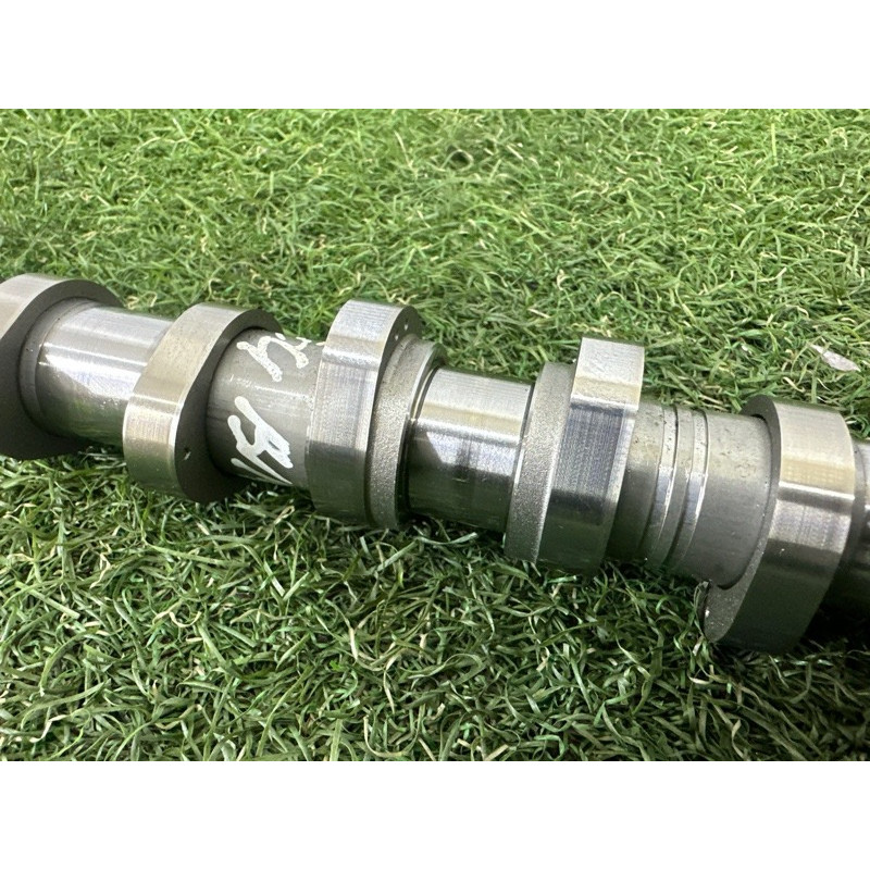 Распредвал впускной (двигатель и элементы) Volkswagen Touareg NF 2013 3.6 03H109102M