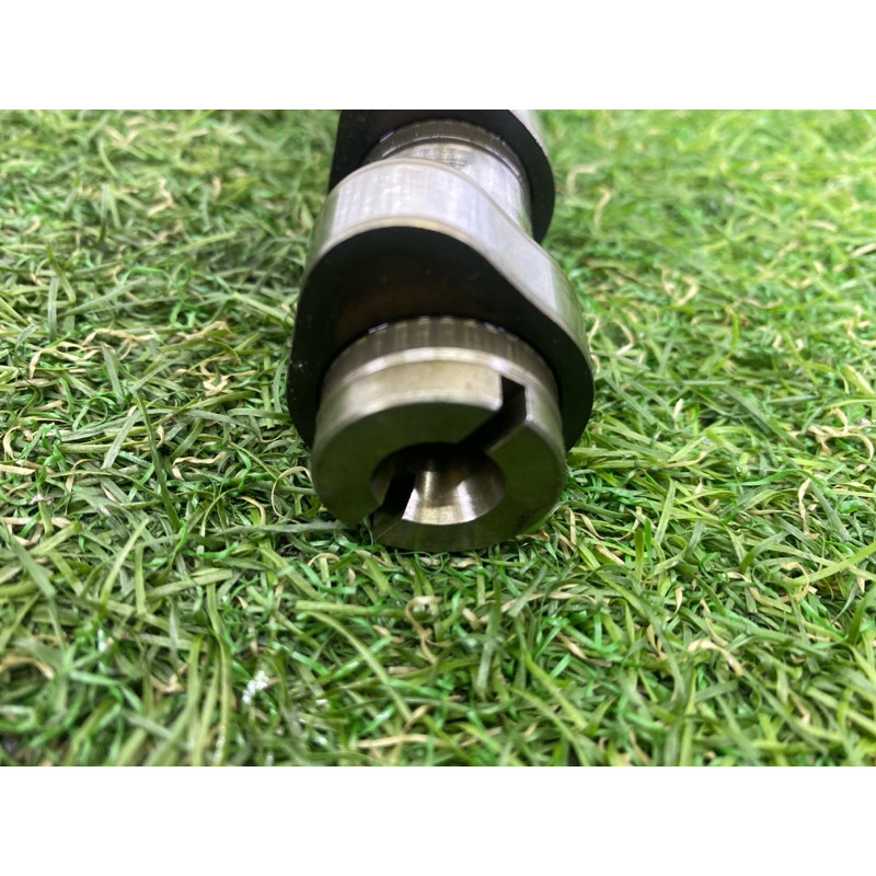 Распредвал впускной (двигатель и элементы) AUDI A4 B8 2012 2.0 CAEB 06H109021K