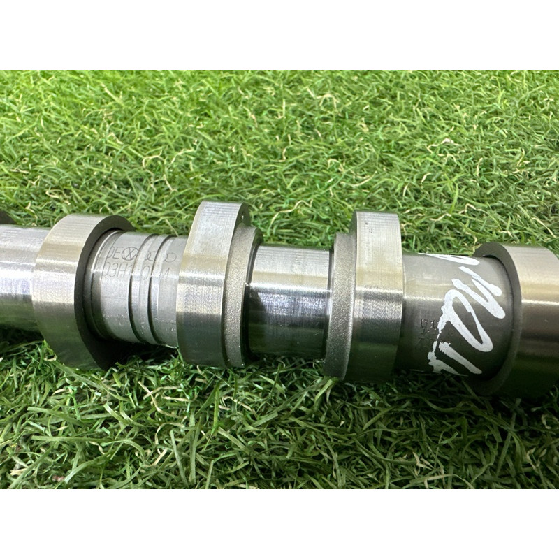 Распредвал выпускной (двигатель и элементы) Volkswagen Touareg NF 2013 3.6 03H109101M