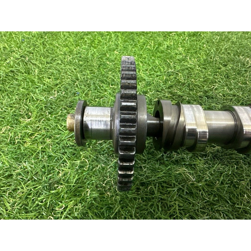 Распредвал выпускной (двигатель и элементы) AUDI A4 B8 2012 2.0 CAEB 06H109022BD