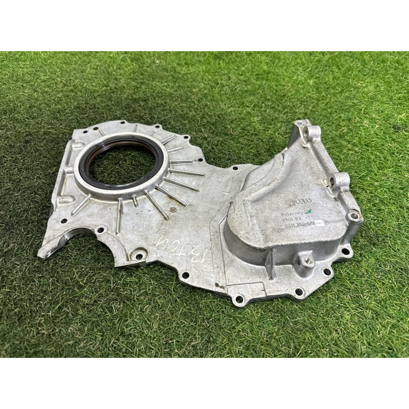 Крышка двигателя (двигатель и элементы) Volkswagen Touareg NF 2015 3.6 CGRA 03H103173B