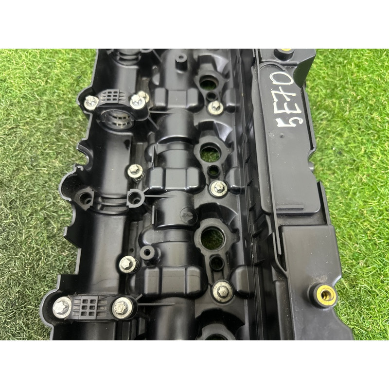 Кришка клапанів (двигун та елементи) BMW X5 E70 2011 3.0 N57 11127823181