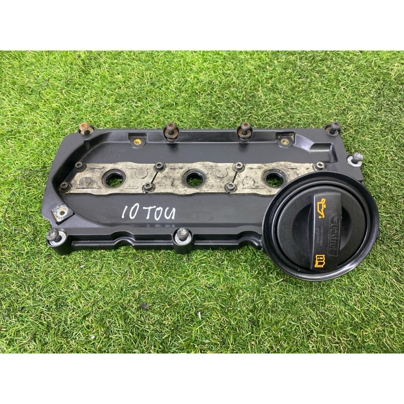 Крышка клапанов (двигатель и элементы) Volkswagen Touareg NF 2011 3.0 TDI 059103469AH