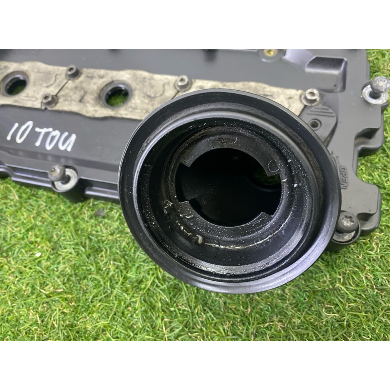 Крышка клапанов (двигатель и элементы) Volkswagen Touareg NF 2011 3.0 TDI 059103469AH