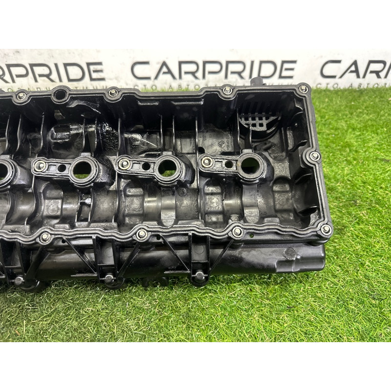Кришка клапанів (двигун та елементи) BMW X5 E70 2011 3.0 N57 11127823181