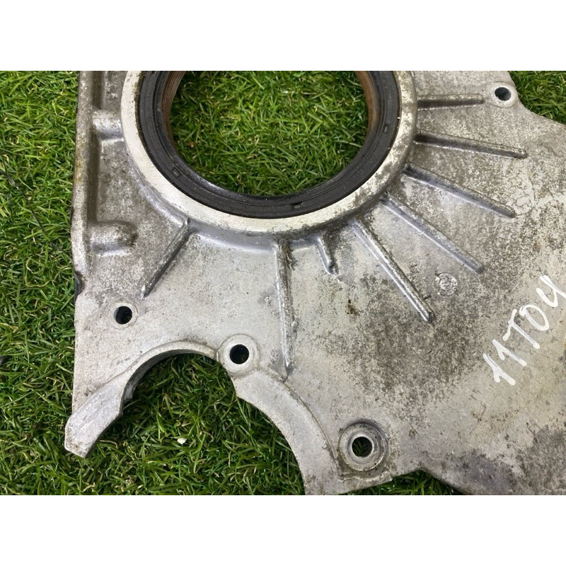 Крышка двигателя (двигатель и элементы) Volkswagen Touareg NF 2013 3.6 03H103173B