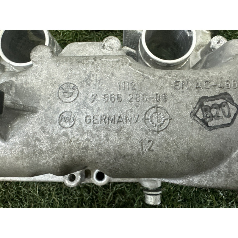 Крышка клапанов (двигатель и элементы) BMW 7-series F02 2011 4.4 N63 11127570939