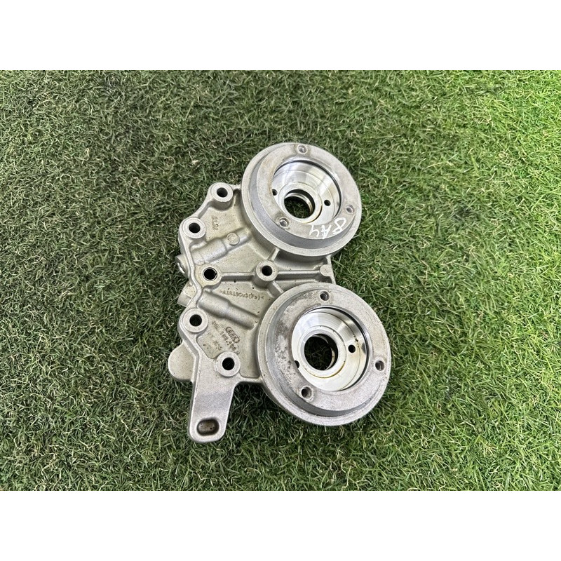 Опорный кронштейн распредвала (двигатель и элементы) AUDI A4 B9 2017 2.0 DBPA 06L103144H