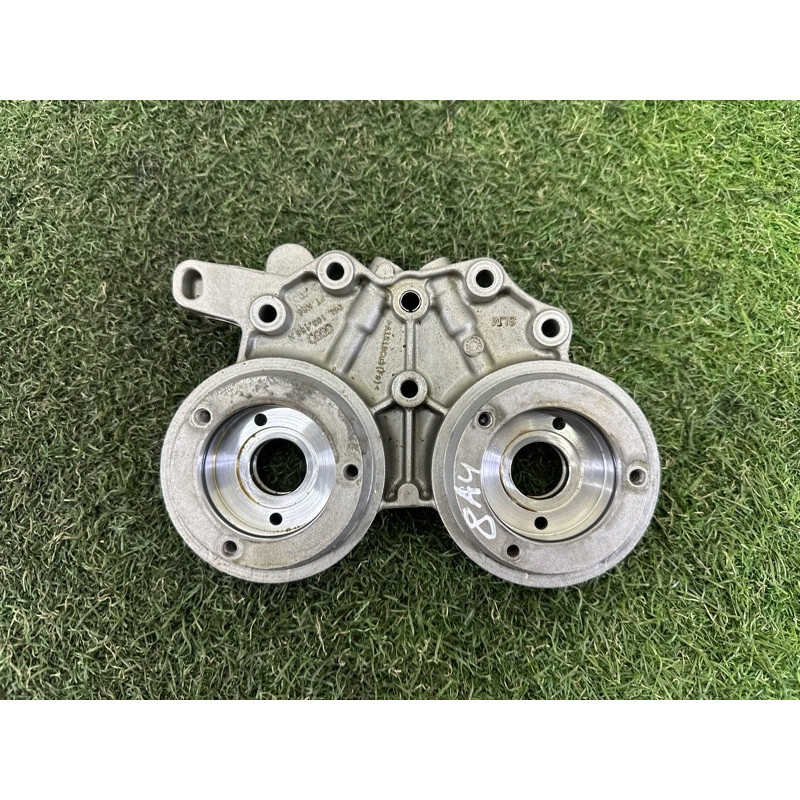 Опорный кронштейн распредвала (двигатель и элементы) AUDI A4 B9 2017 2.0 DBPA 06L103144H