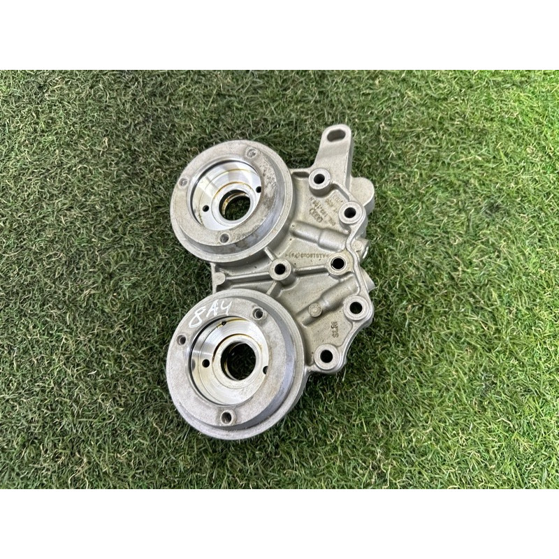 Опорный кронштейн распредвала (двигатель и элементы) AUDI A4 B9 2017 2.0 DBPA 06L103144H