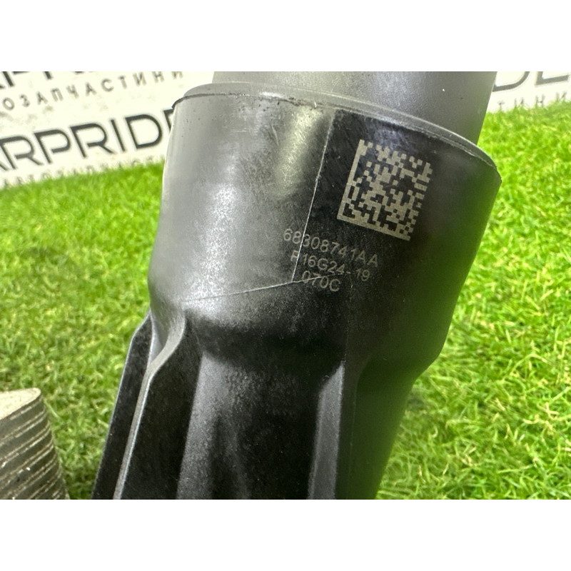 Корпус масляного фильтра (двигатель и элементы) Jeep Grand Cherokee WK2 2017 3.6 68308741AB